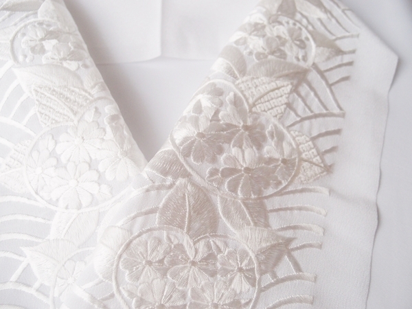 洗える刺繍半衿 橘 梅 菊 桜 白 刺繍 【衿秀 和想庵】