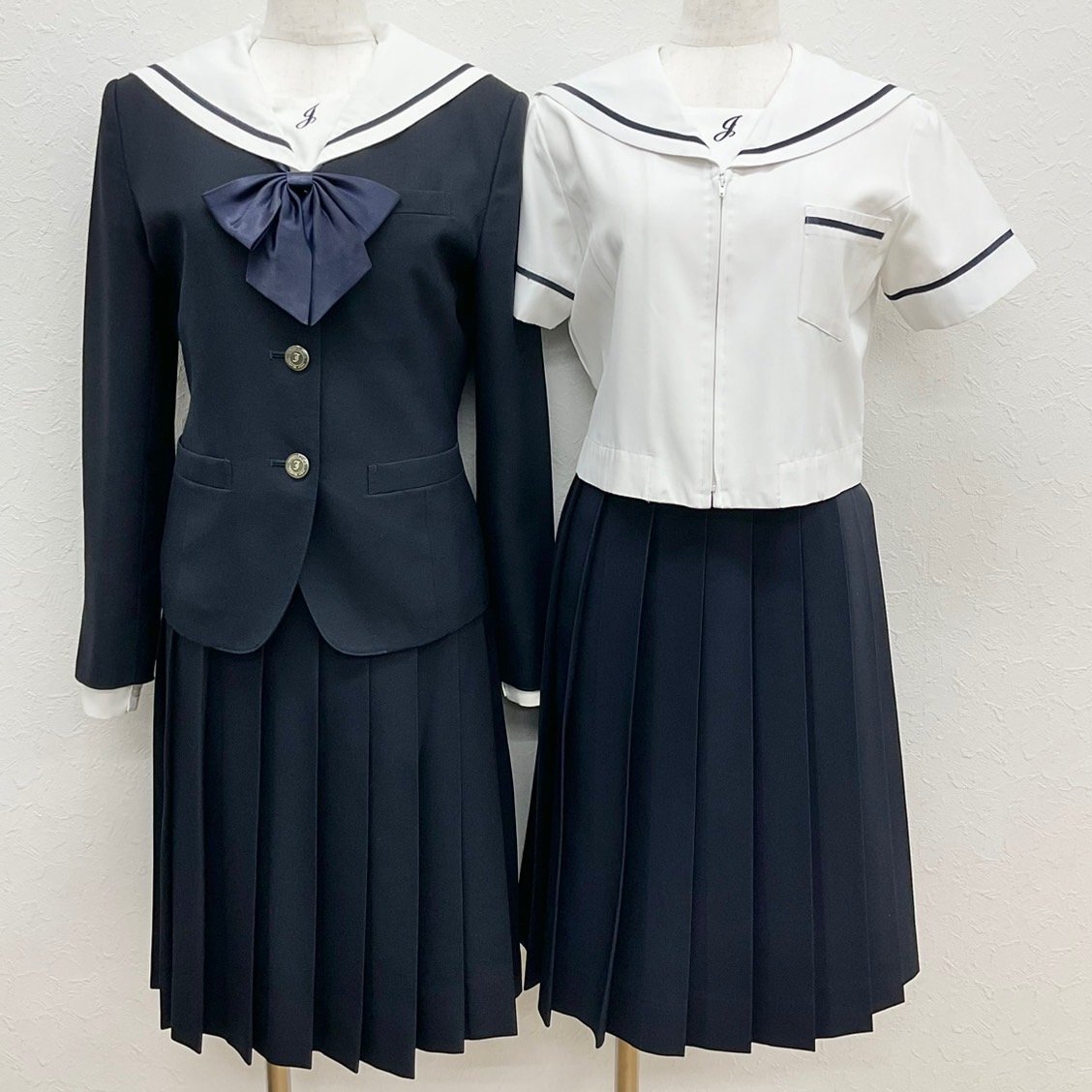 U350/S956(中古)福岡県 志免中学校 女子制服2点 /旧制服/M/W63