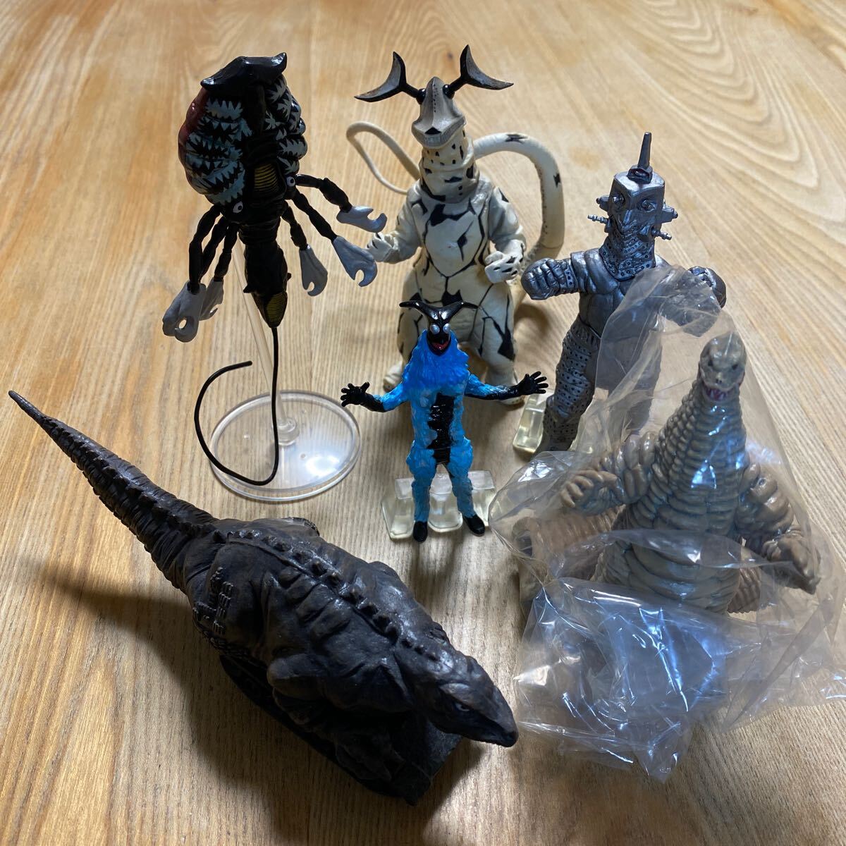 Yahoo!オークション -「エレキング」(ウルトラセブン Yahoo!オークション -「エレキング」(ウルトラセブン