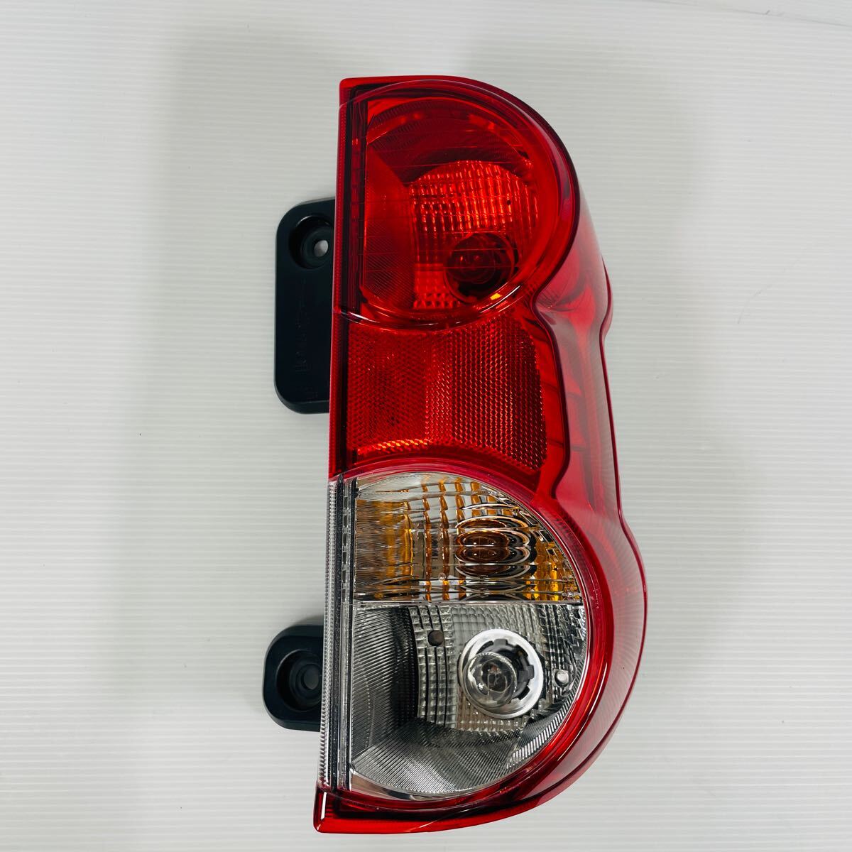 2025年最新】Yahoo!オークション -nv200テールランプの中古品 2025年最新】Yahoo!オークション -nv200テールランプの中古品