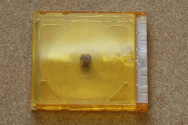 【中古】8-DISC CD DVD BD ケース ※2方向の開閉が可能