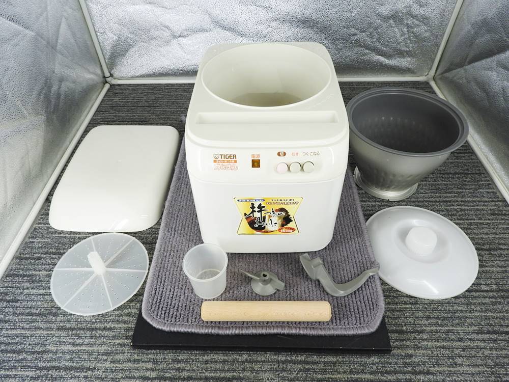 Yahoo!オークション -「タイガー 餅つき機 力じまん」(調理器具 Yahoo!オークション -「タイガー 餅つき機 力じまん」(調理器具