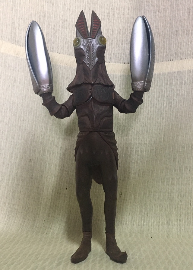 Yahoo!オークション -「バルタン星人2代目」(特撮) (フィギュア Yahoo!オークション -「バルタン星人2代目」(特撮) (フィギュア