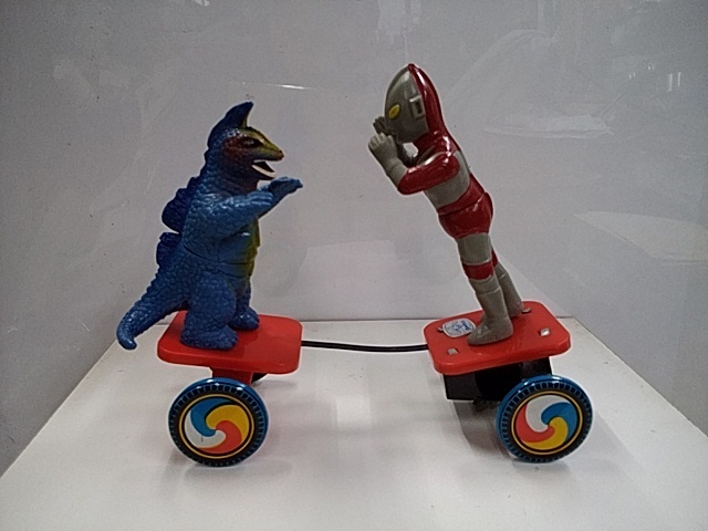 Yahoo!オークション -「ぜんまい」(怪獣、宇宙人) (ウルトラマン Yahoo!オークション -「ぜんまい」(怪獣、宇宙人) (ウルトラマン
