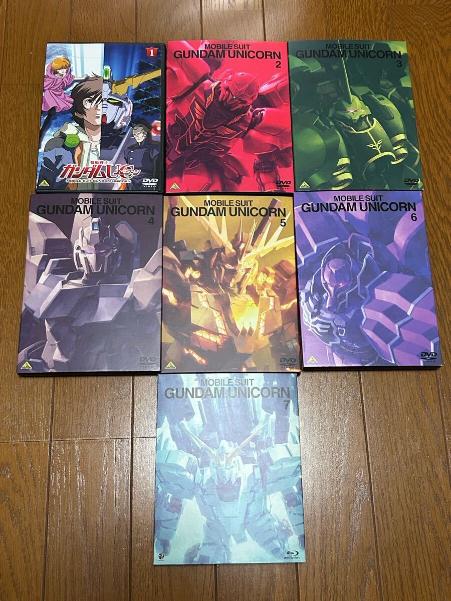 Amazon.co.jp: 機動戦士ガンダムUC(ユニコーン) 全7巻セット