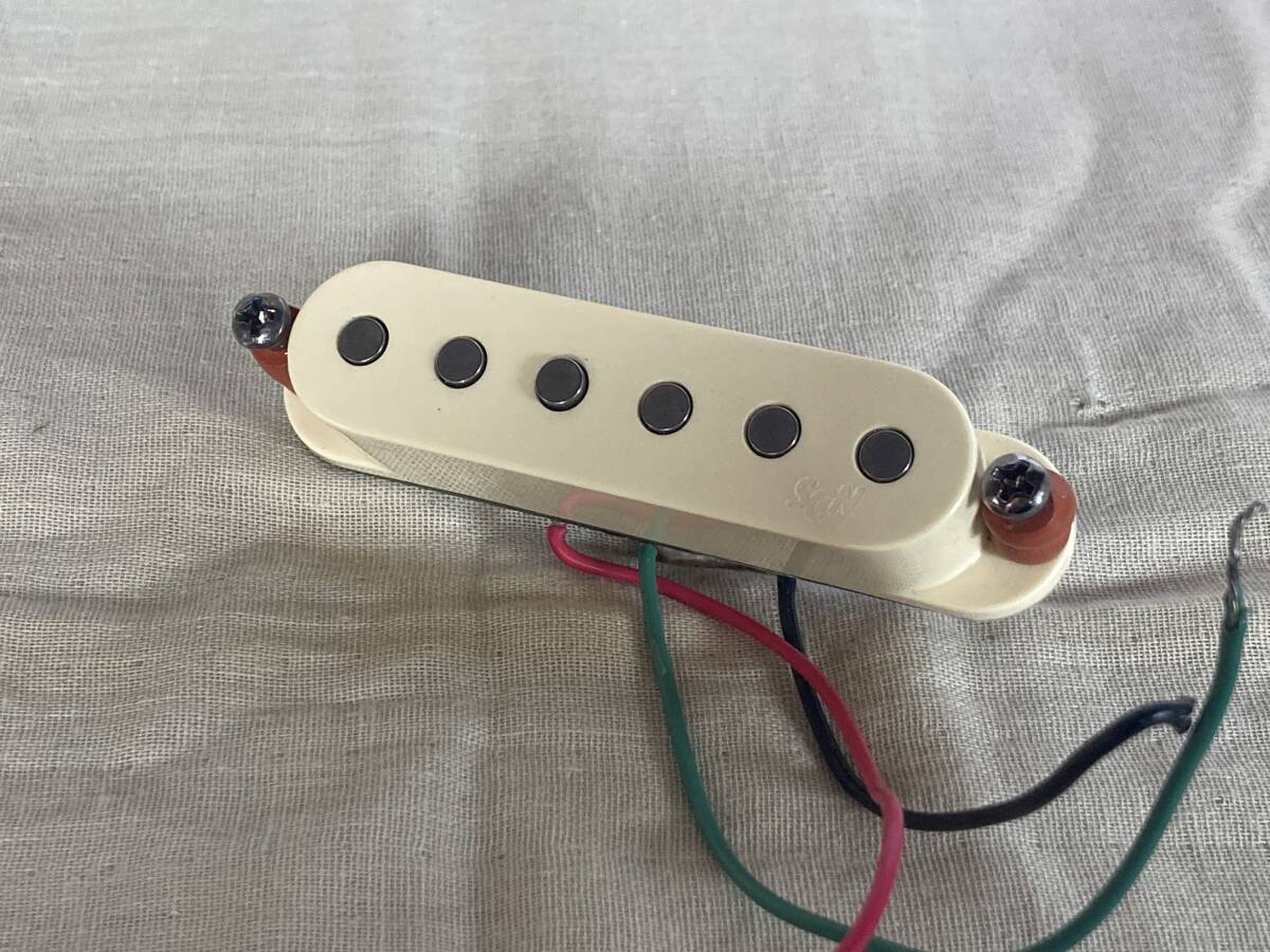 Yahoo!オークション -「fender noiseless」の落札相場・落札価格 Yahoo!オークション -「fender noiseless」の落札相場・落札価格