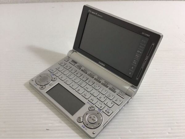 CASIO/カシオ 電子辞書 白 XDーD9800 大学生モデル ツインカラー液晶 上級英語 韓国語など EXーWORD