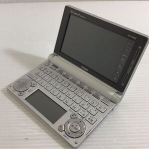 CASIO/カシオ 電子辞書 白 XDーD9800 大学生モデル ツインカラー液晶 上級英語 韓国語など EXーWORD