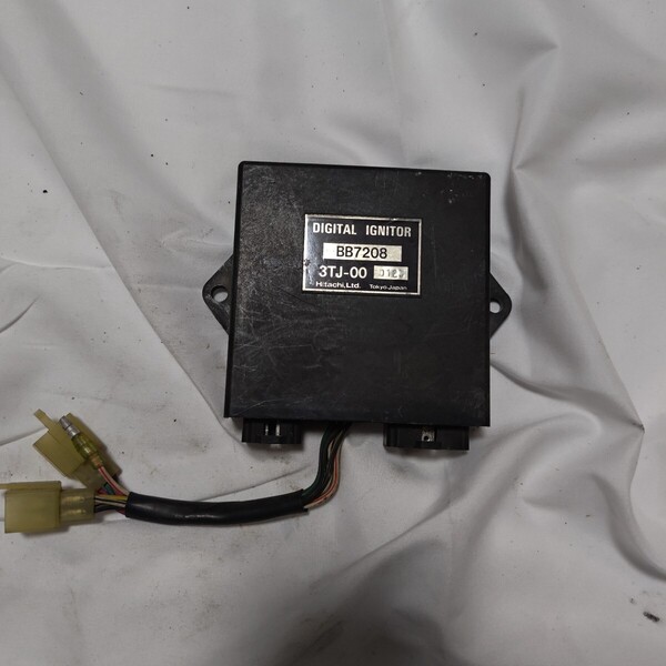 50302 FZR400RR レギュレター イグナイター CDI ECU PGM-DCTユニット レクチファイア 実働取外し 純正 中古