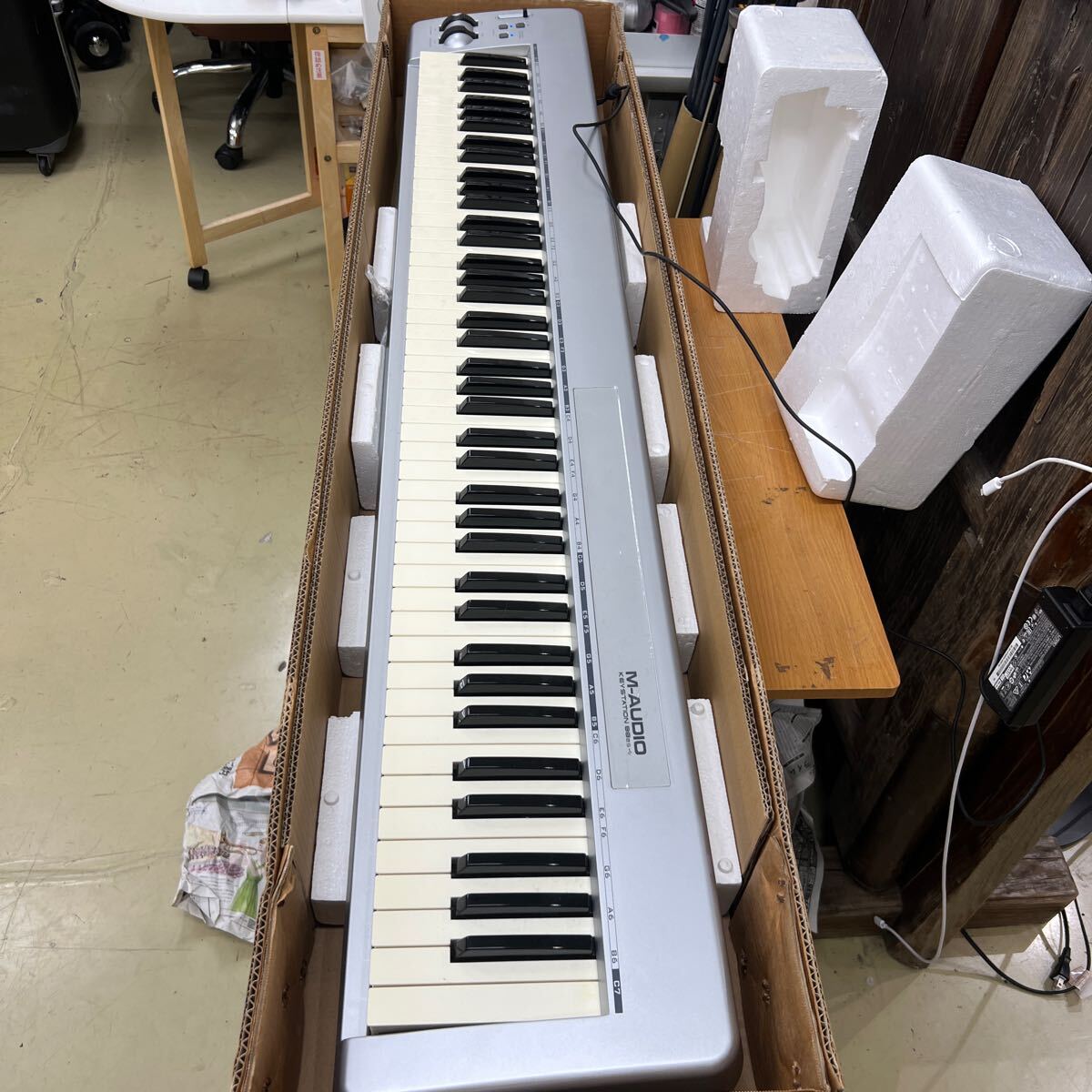 Yahoo!オークション -「m-audio keystation 88」の落札相場 Yahoo!オークション -「m-audio keystation 88」の落札相場