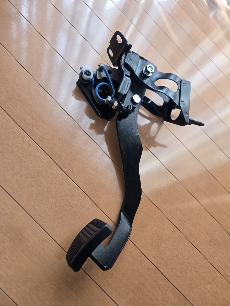 新品未使用】JZX110 クラッチペダルAssy(ブラケットは他車流用品