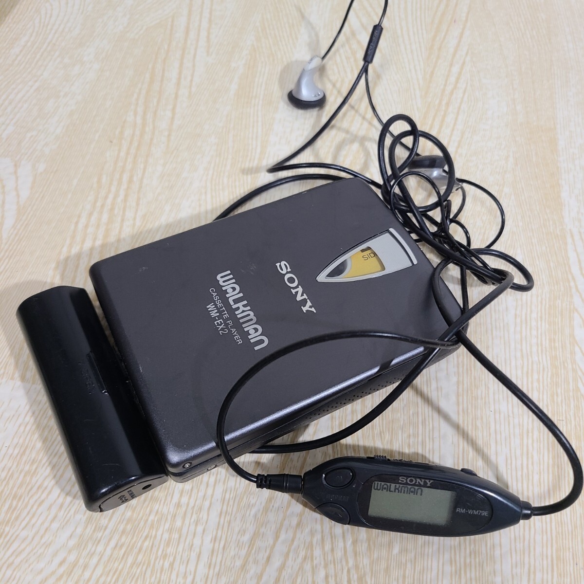 Yahoo!オークション -「sony wm-fx2」(ポータブルプレーヤー Yahoo!オークション -「sony wm-fx2」(ポータブルプレーヤー