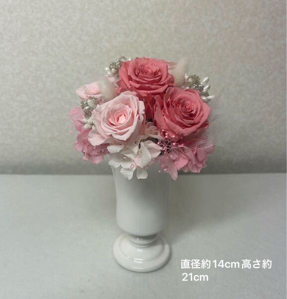 clover-green)ピンクのプリザーブドフラワーアレンジクリアBOX付ハンドメイド
