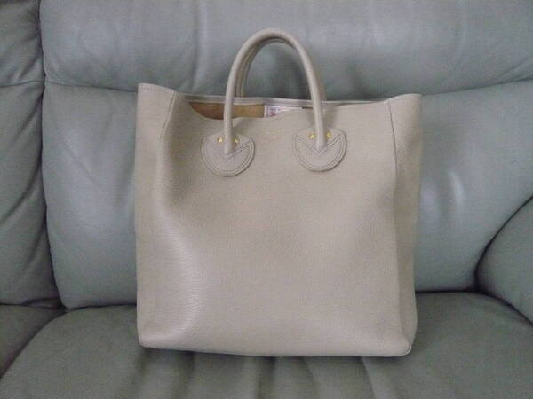 新品同様 YOUNG & OLSEN 牛革 トートバッグ