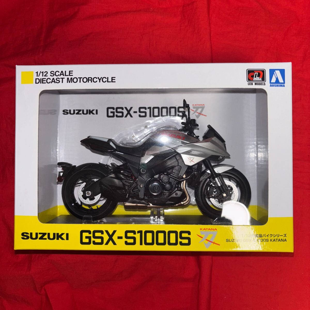 Yahoo!オークション -「gsx1000s katana」(ミニカー) の落札相場