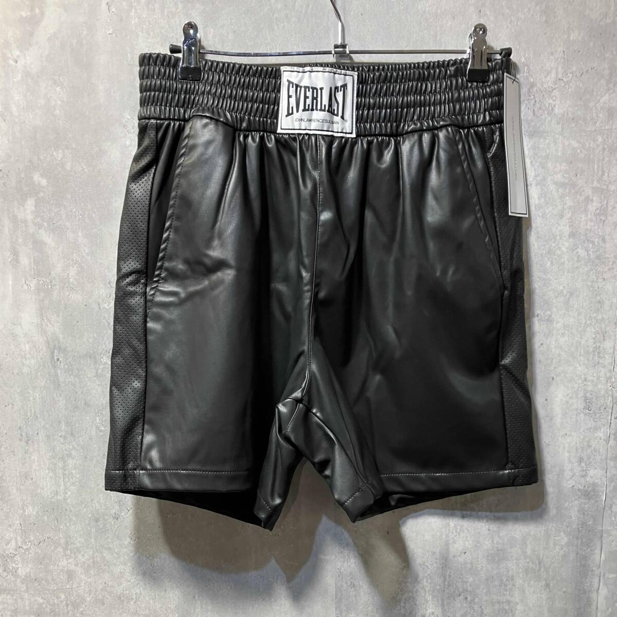 定価57200円 ジョンローレンスサリバン　ウルトラスウェードレザーパンツ　黒 定価57200円 ジョンローレンスサリバン ウルトラスウェード