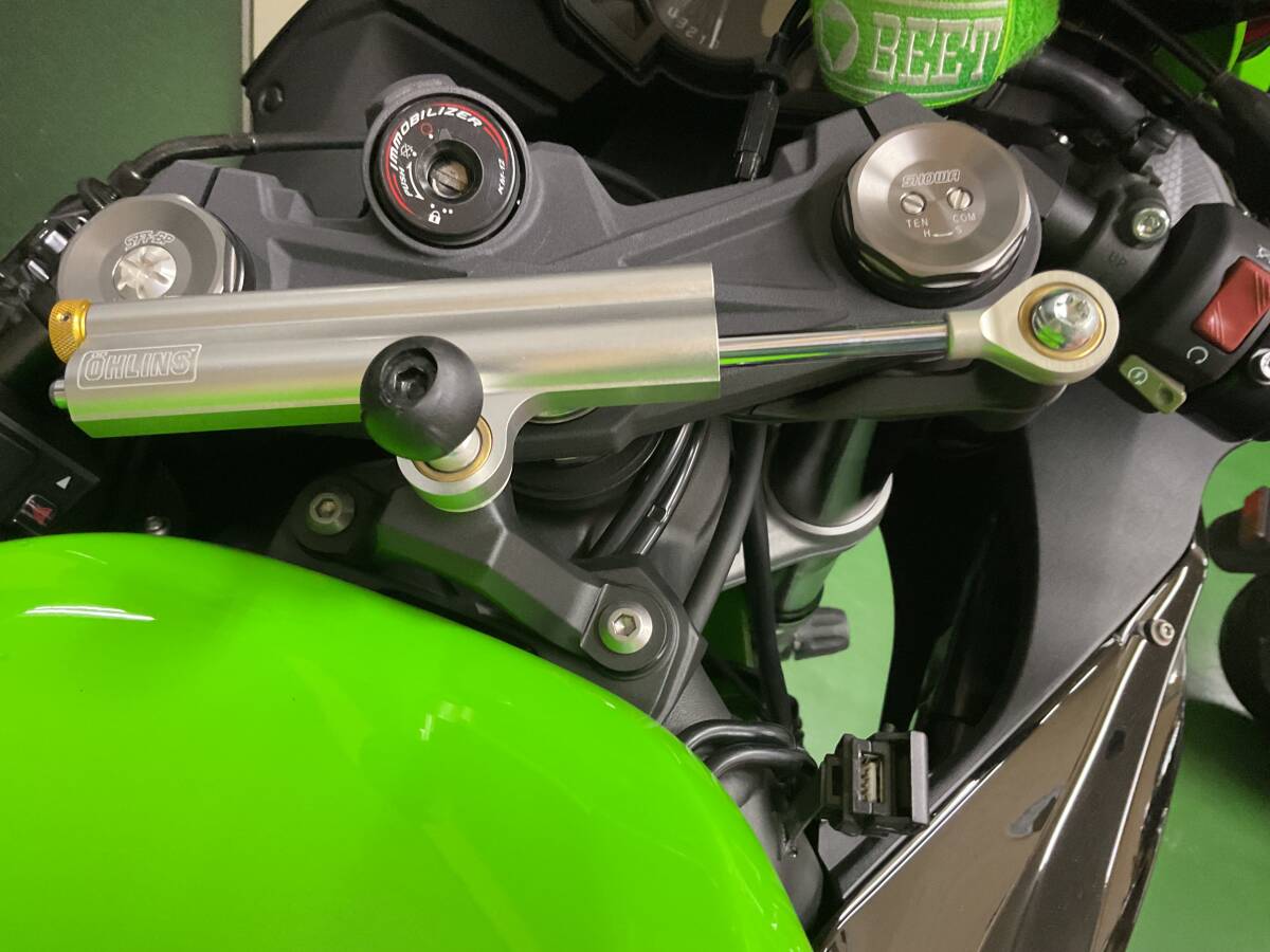 Yahoo!オークション -「zx6r」(ステアリングダンパー) (パーツ Yahoo!オークション -「zx6r」(ステアリングダンパー) (パーツ