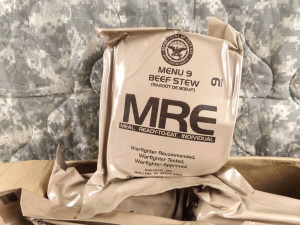 箱だし!MREレーション MENU-9 2024年8月検品 米軍 ミリ飯 ミリメシ 戦闘糧食 非常食 備蓄 保存食 車中泊 防災バッグ キャンプ アウトドア