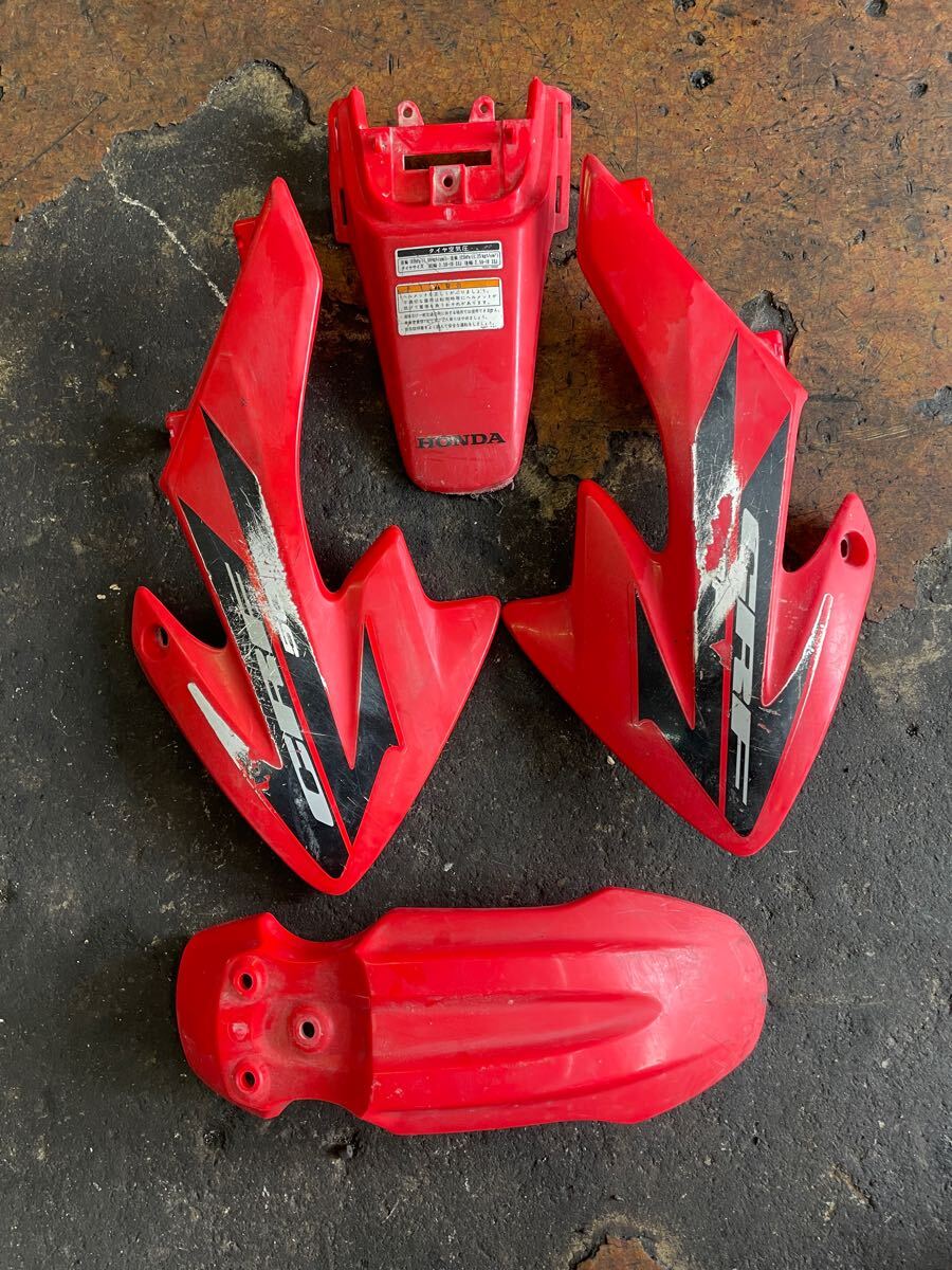 Yahoo!オークション -「xr50 カウル」(セット) (ホンダ用)の落札 Yahoo!オークション -「xr50 カウル」(セット) (ホンダ用)の落札