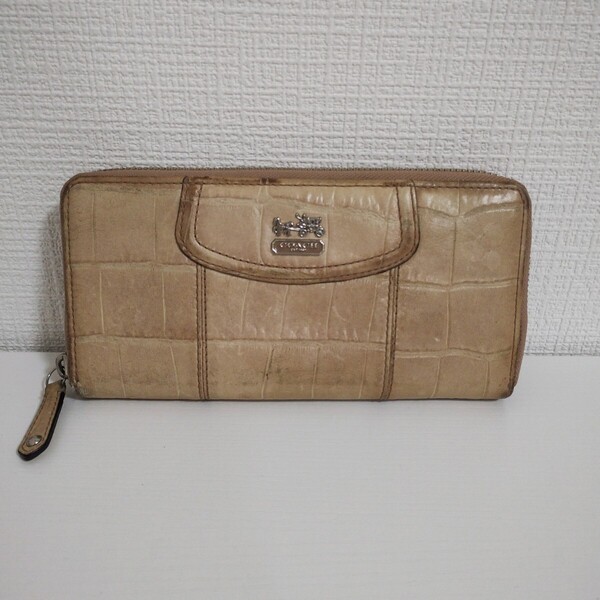COACH 長財布 ラウンドファスナー レザー ロングウォレット 財布 コーチ 馬車ロゴ ベージュ系 小銭入れあり 送料無料 男女兼用