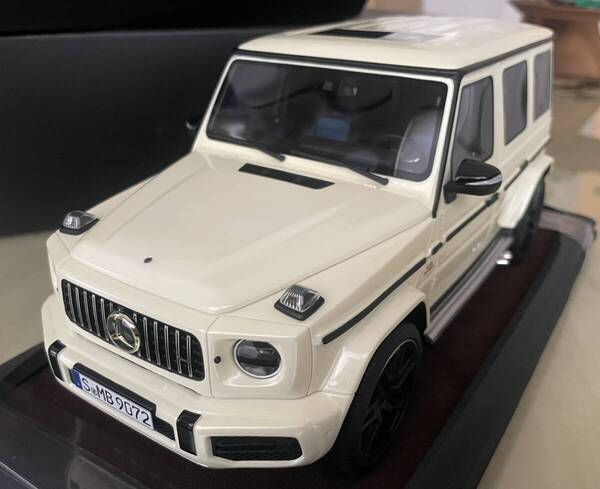MOTORHELIX メルセデス AMG G63 1/18 イグミッションモデル Mercedes-Benz AMG G63 ティーケーカンパニー 限定モデル Pearl White