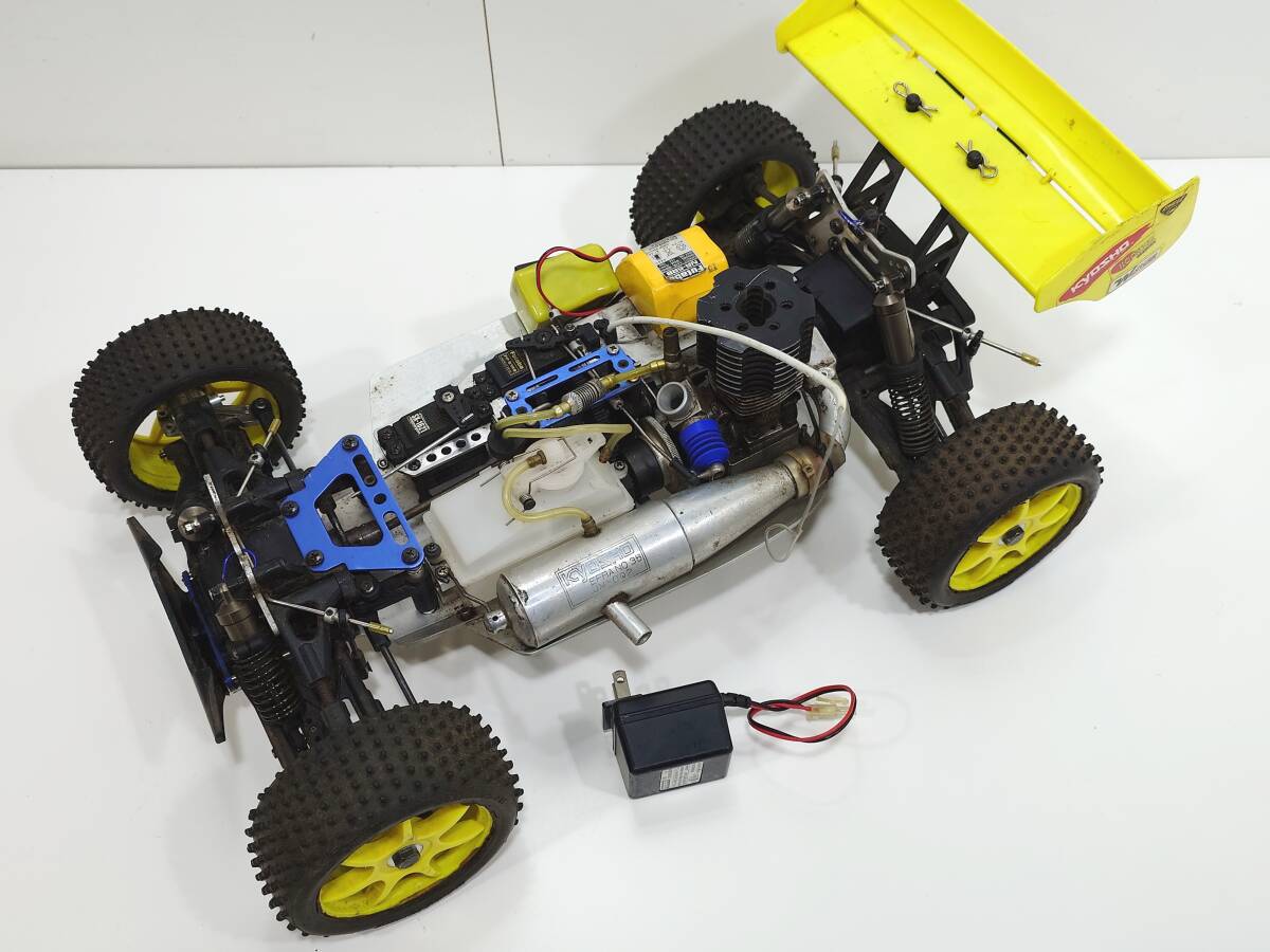 京商 1/8 4WD エンジンバギー ターボバーンズ OS.MAX RX 当時物 京商 1/8 4WD エンジンバギー ターボバーンズ OS.MAX RX 当時物
