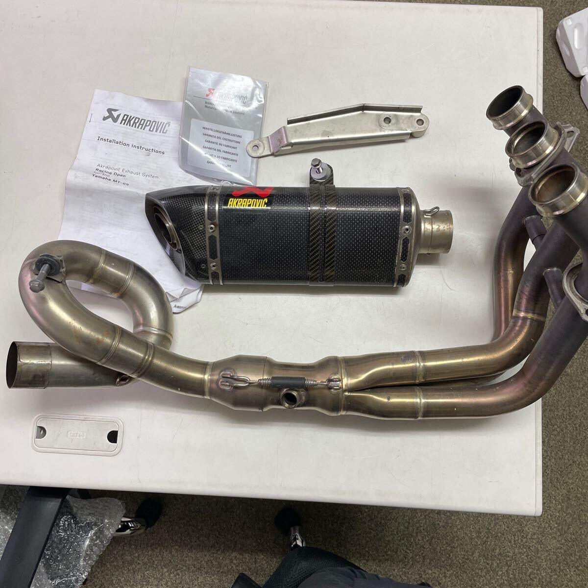 Yahoo!オークション -「akrapovic mt-09」(マフラー) (パーツ)の Yahoo!オークション -「akrapovic mt-09」(マフラー) (パーツ)の