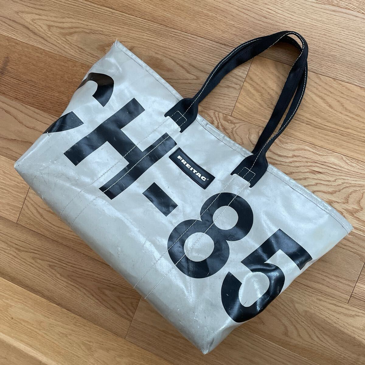 Yahoo!オークション -「freitag cooper」(男女兼用バッグ) の Yahoo!オークション -「freitag cooper」(男女兼用バッグ) の