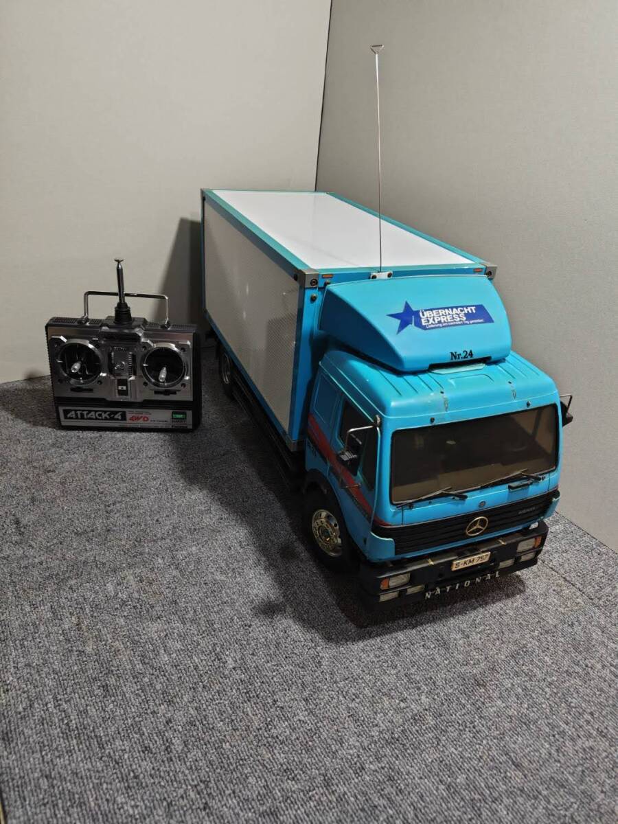 新品 Seeker Mercedes 1/64 メルセデス ベンツ Mercedes Benz