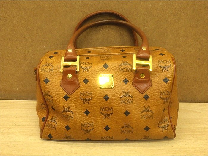 Yahoo!オークション -「mcm ボストンバッグ」の落札相場・落札価格 Yahoo!オークション -「mcm ボストンバッグ」の落札相場・落札価格