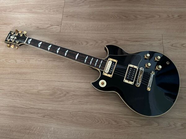 YAMAHA SG1000 フレットレス改造品