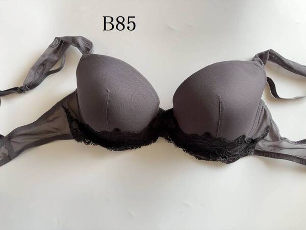 B85☆Andres Sarda アンドレサルダ スペイン高級ランジェリー モールドブラ