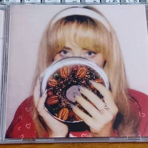 送料込み:中古★Sabrina Carpenter / サブリナ・カーペンター★Fruitcake / フルーツケーキ★彼女自身のクリスマスアンセム