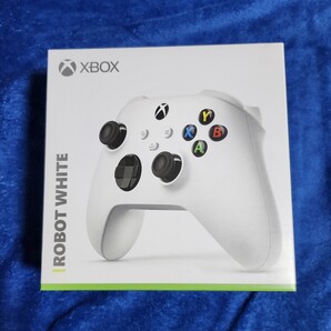 Xbox ワイヤレス コントローラー (ロボット ホワイト)