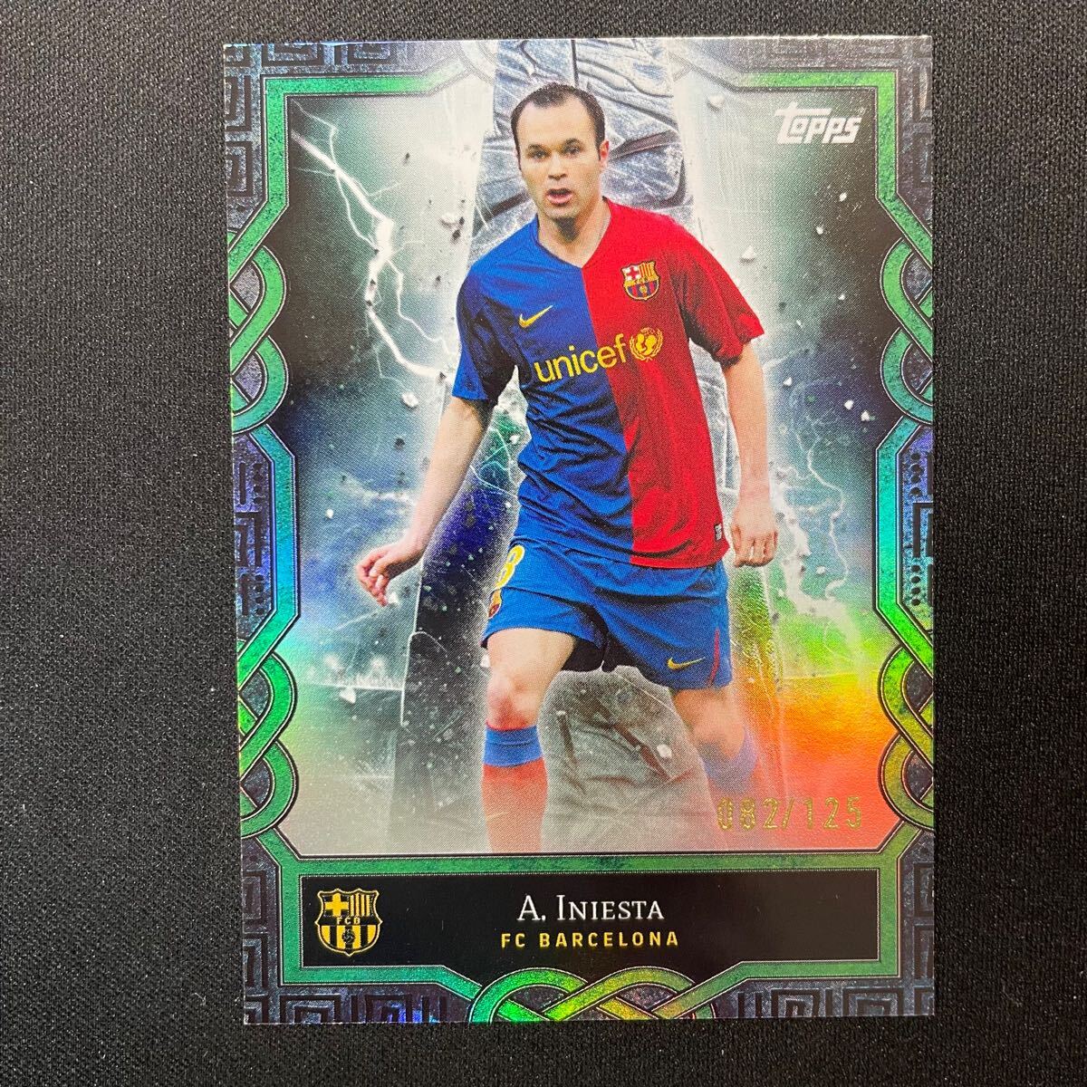 Topps Now 002 アンドレスイニエスタ トレーディングカード