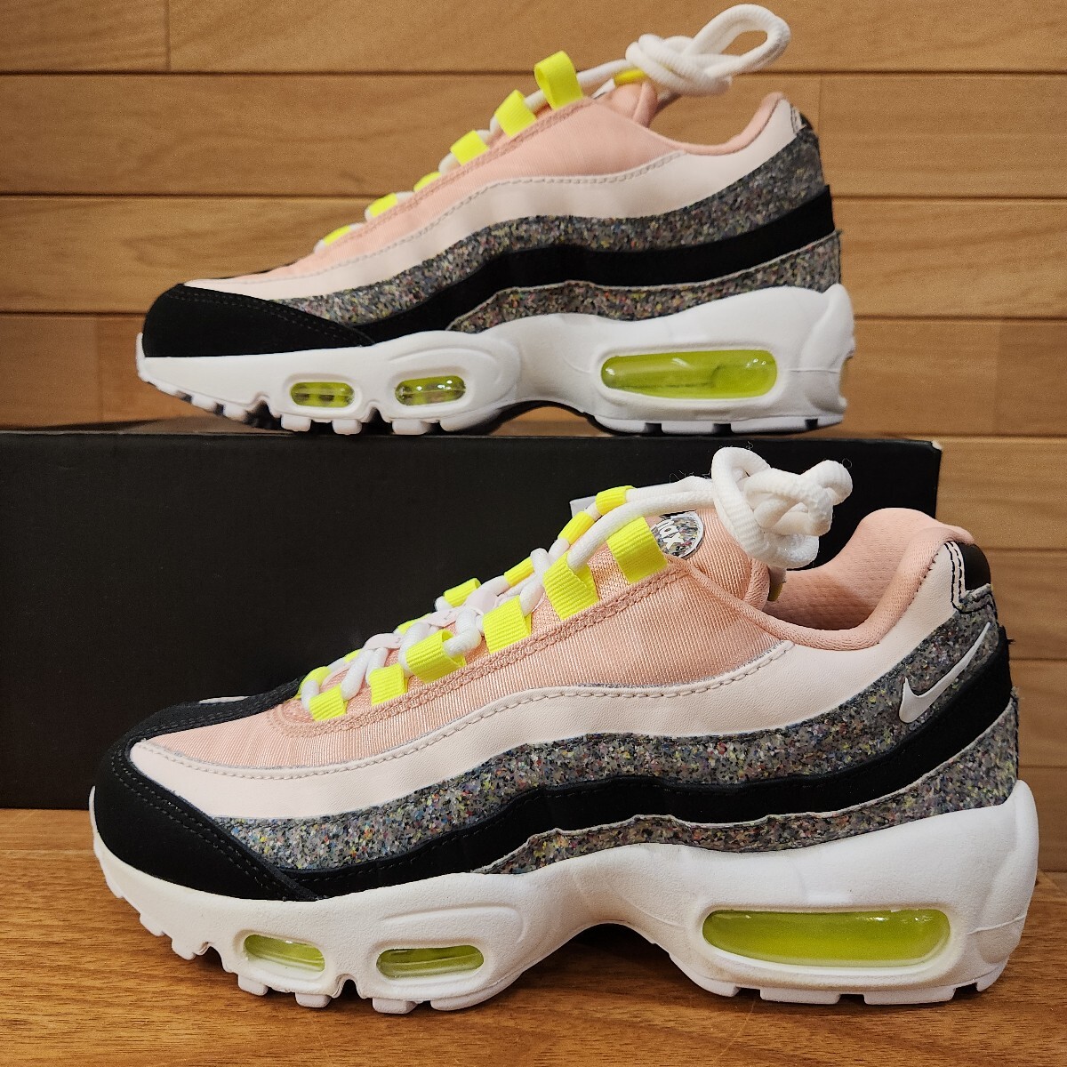 Yahoo!オークション -「ナイキ エアマックス 95」(23.0cm Yahoo!オークション -「ナイキ エアマックス 95」(23.0cm