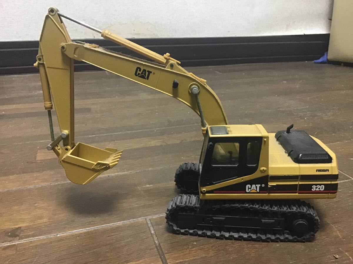 Yahoo!オークション -「油圧ショベル cat」(ミニカー) の落札 Yahoo!オークション -「油圧ショベル cat」(ミニカー) の落札