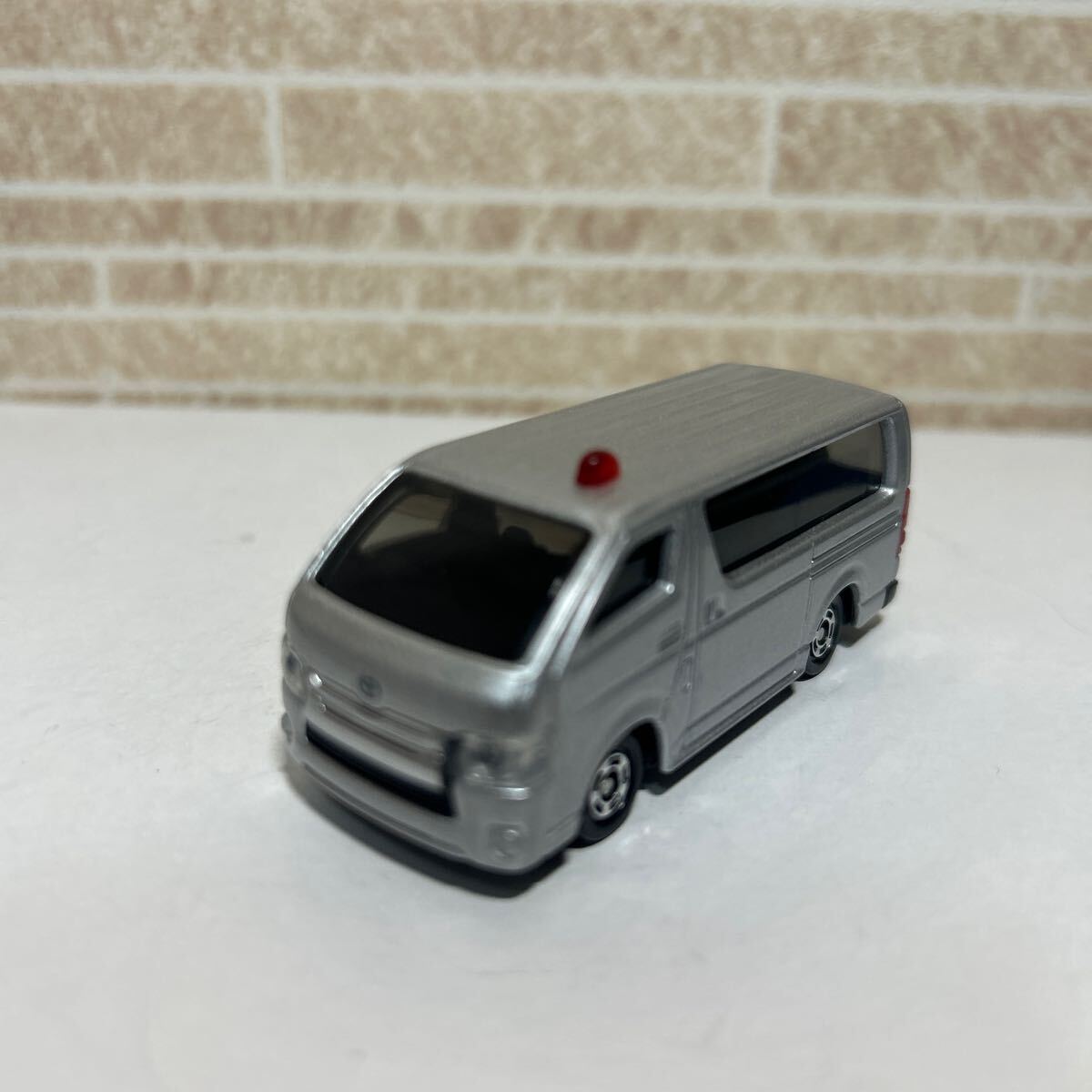 Yahoo!オークション -「トミカ パトカー ハイエース」(自動車