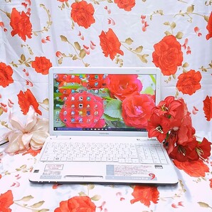 爆速SSD256GB/Core-i5搭載/DVD焼きソフト/新型Window11搭載/ DVD焼き ダイナブック