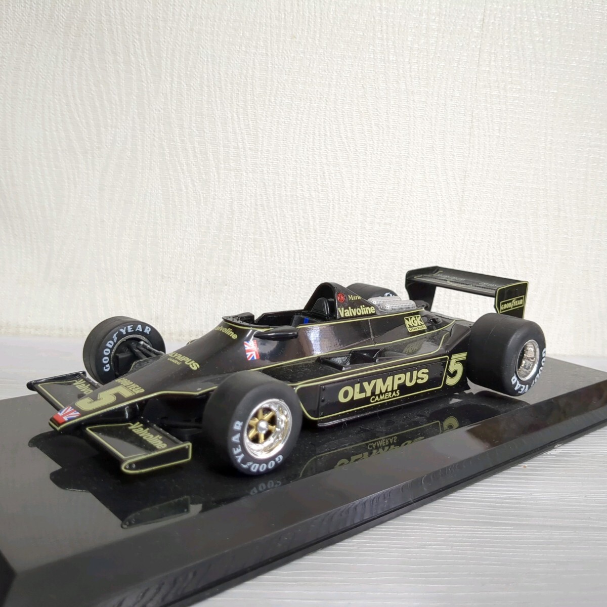 Quartzo1/18 ロータス49B 1968マリオ・アンドレッティ