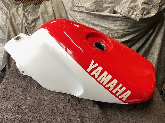 Yahoo!オークション -「tzr125 タンク」の落札相場・落札価格 Yahoo!オークション -「tzr125 タンク」の落札相場・落札価格