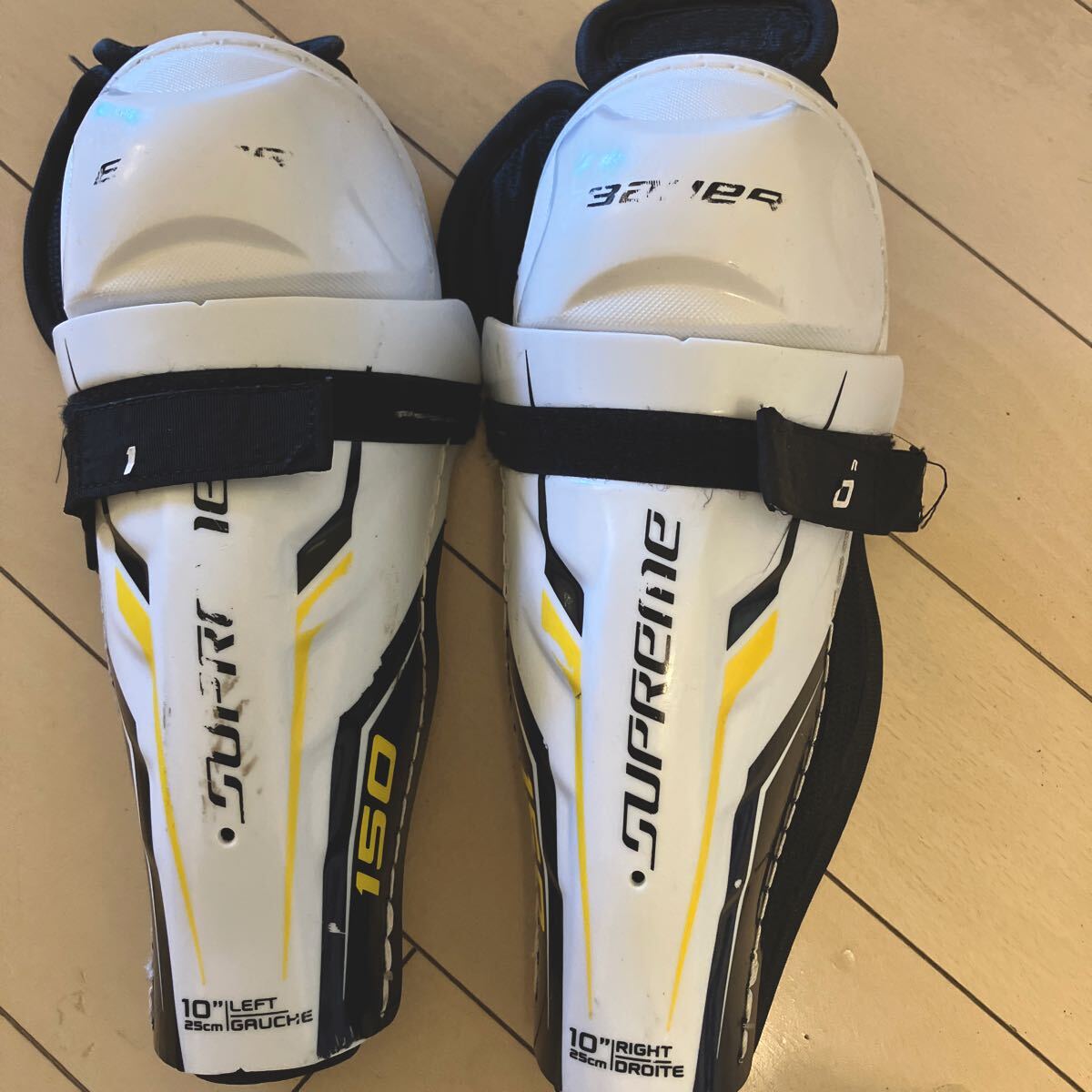 N8117b アイスホッケー用品 防具 スティック NIKE Bauer パンツ シンガード ヘルメット他 Yahoo!オークション -「アイスホッケー シンガード」の落札相場