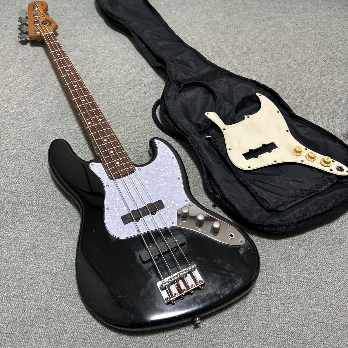 美品 メンテ済 Fender MEX Classic Series ST BLK(2025年最新 美品 メンテ済 Fender MEX Classic Series ST BLK(2025年最新