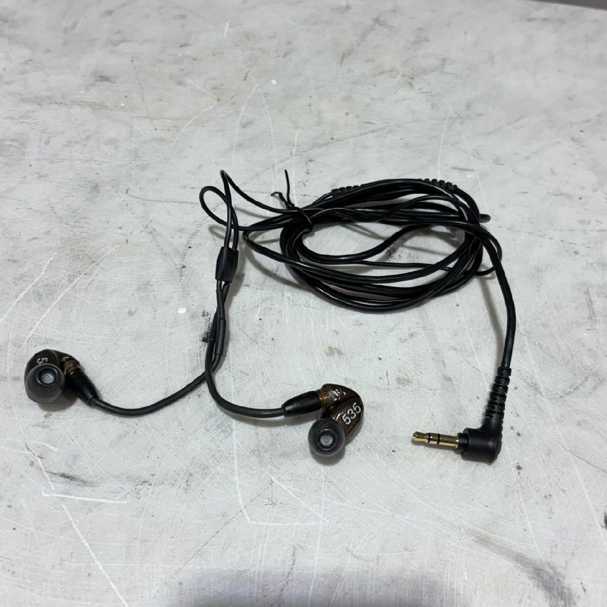 Yahoo!オークション -「shure イヤホン se535」の落札相場・落札価格 Yahoo!オークション -「shure イヤホン se535」の落札相場・落札価格