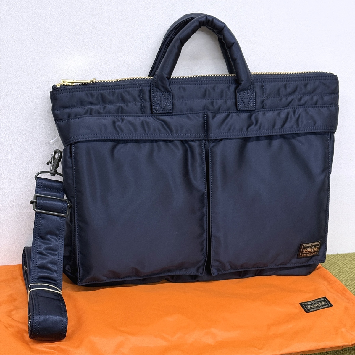 美品　ポーター　シングス　ヘルメット　バッグ　ショルダー　タンカー　旅行　ジム PX TANKER(PXタンカー) 2WAY SHORT HELMET BAG | 吉田カバン