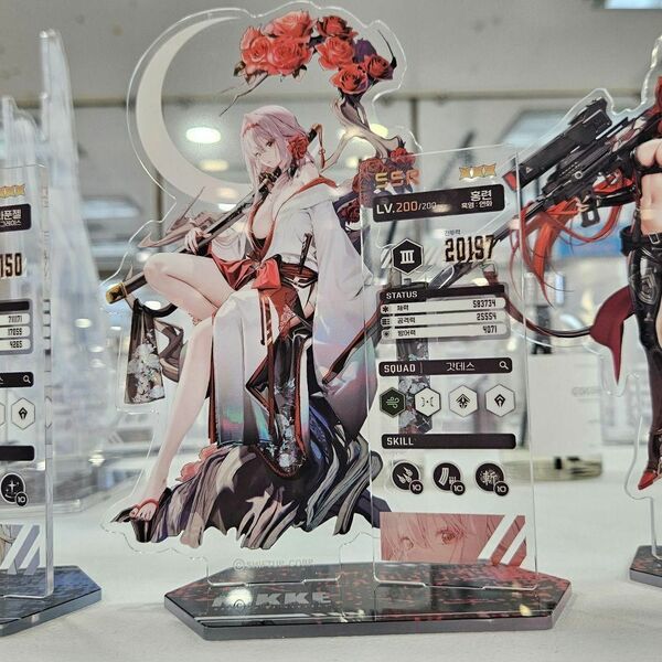 韓国 Nikke ニケ korea アクリルスタンド 紅蓮 ブラックシャドウ