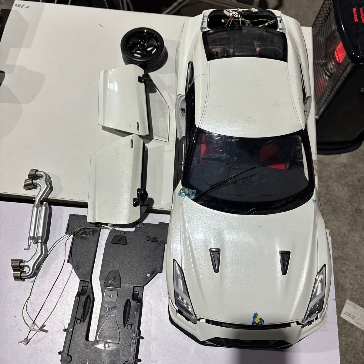 Yahoo!オークション -「gt-r nismo 1/8」(その他) (自動車)の Yahoo!オークション -「gt-r nismo 1/8」(その他) (自動車)の