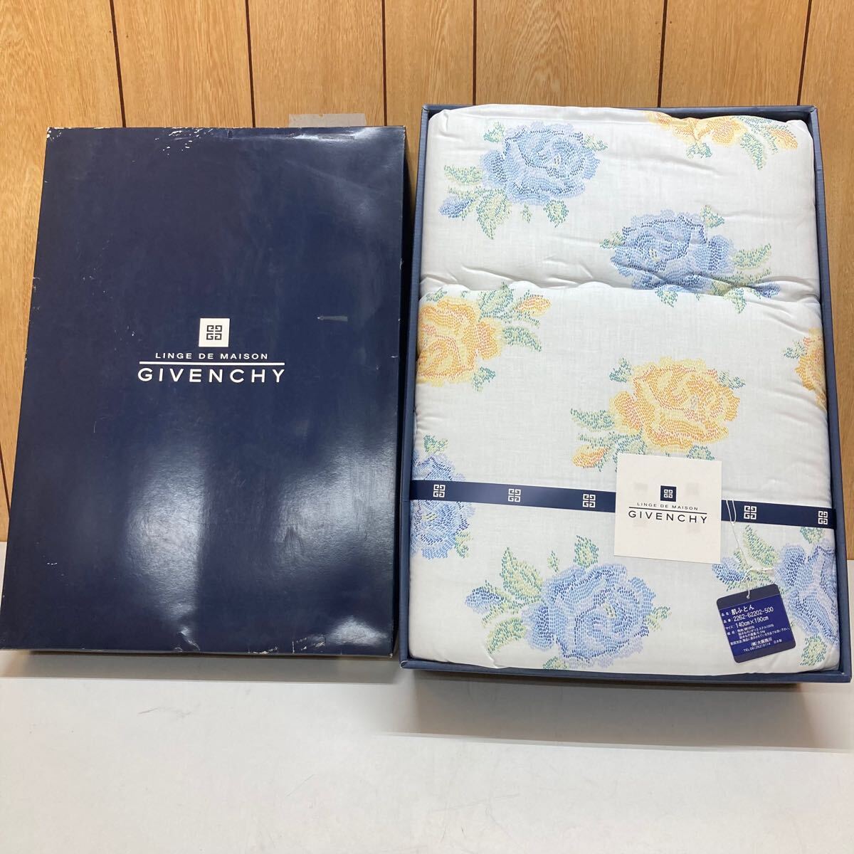 Yahoo!オークション -「(givenchy ジバンシィ)」(寝具) (家庭 Yahoo!オークション -「(givenchy ジバンシィ)」(寝具) (家庭