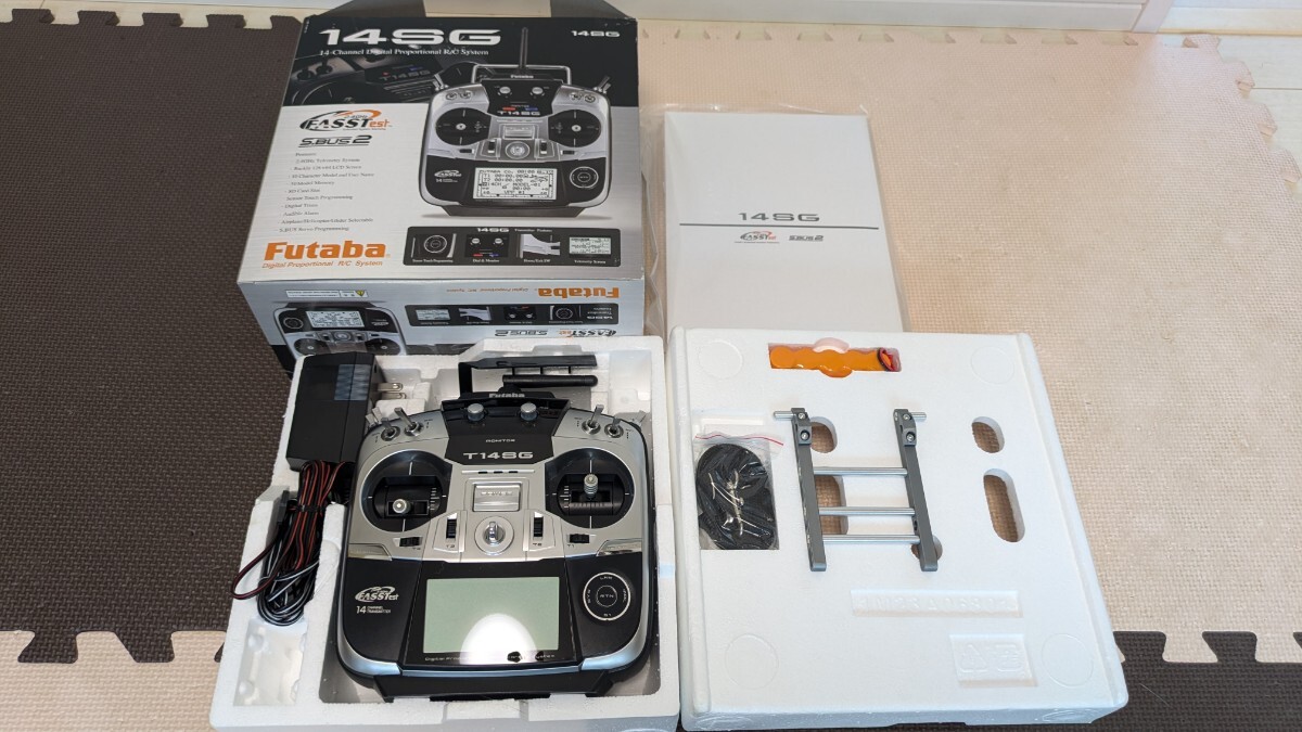 Yahoo!オークション -「futaba 14sg」(送信機) (プロポ)の落札 Yahoo!オークション -「futaba 14sg」(送信機) (プロポ)の落札