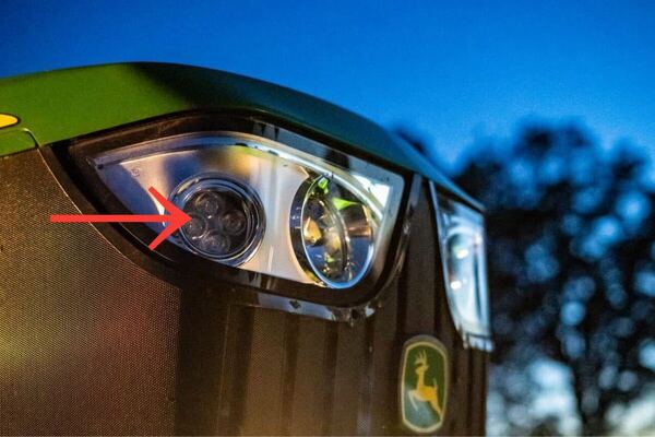 ジョンディアトラクターJohn Deere 作業灯6M 6R 6RC Series 40W OSRAM LEDライト 新品未使用 2個セット